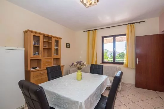 Apartmán Střední Dalmácie - Okrug Gornji DA 3305 N1