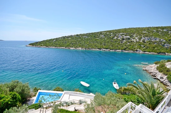 Vila s bazénem Střední Dalmácie - Vinišće DA 3406 N1