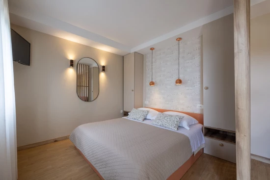 Vila s bazénem Střední Dalmácie - Vinišće DA 3406 N1