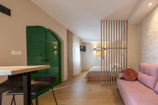 Vila s bazénem Střední Dalmácie - Vinišće DA 3406 N1