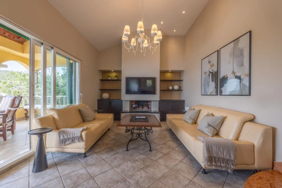 Vila s bazénem Střední Dalmácie - Vinišće DA 3406 N1