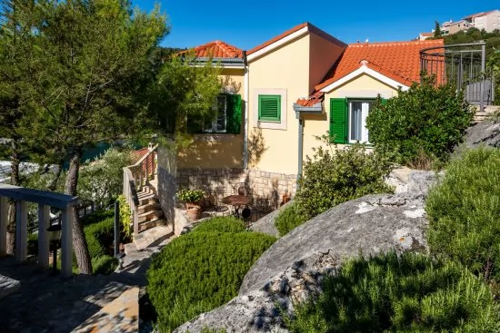 Vila s bazénem Střední Dalmácie - Vinišće DA 3407 N1