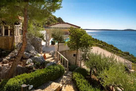 Vila s bazénem Střední Dalmácie - Vinišće DA 3407 N1