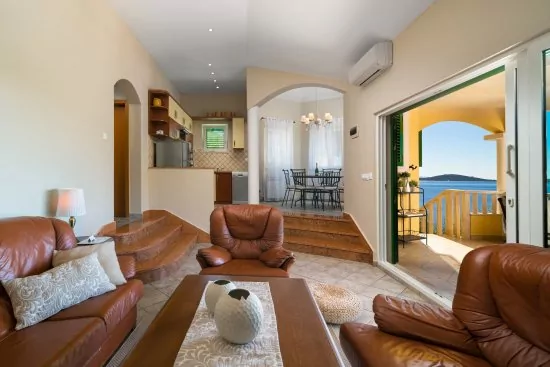 Vila s bazénem Střední Dalmácie - Vinišće DA 3407 N1