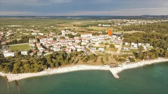 Umístění domu z leteckého pohledu.