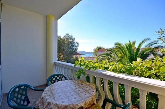 Apartmán Severní Dalmácie - Pirovac DA 4203 N1