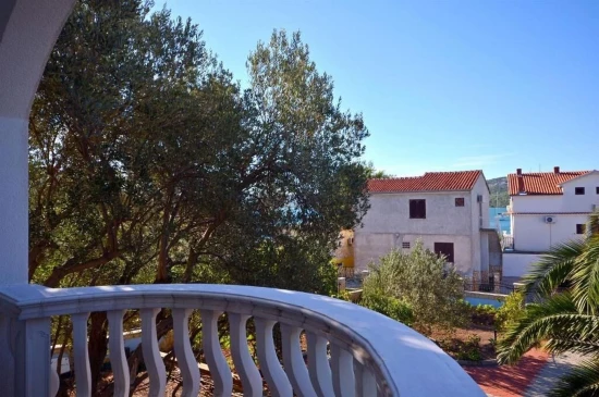 Apartmán Severní Dalmácie - Pirovac DA 4203 N1