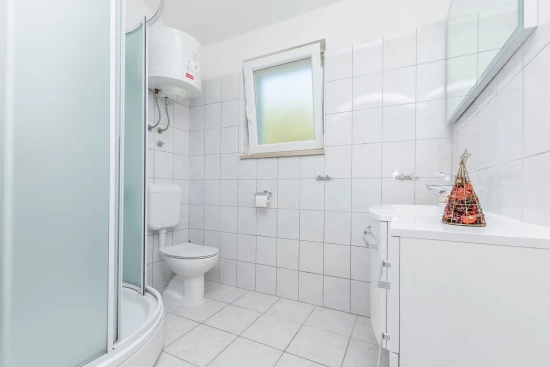 Apartmán Severní Dalmácie - Pirovac DA 4203 N1