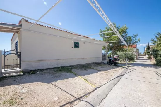 Apartmán Střední Dalmácie - Staniči DA 2602 N2