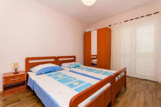 Apartmán Střední Dalmácie - Vinišće DA 3435 N1