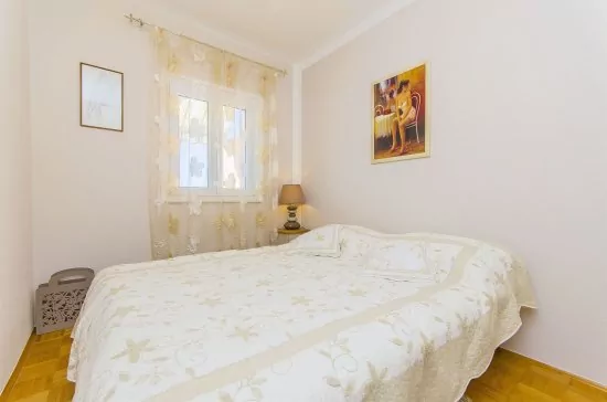 Apartmán Střední Dalmácie - Okrug Gornji DA 3306 N1