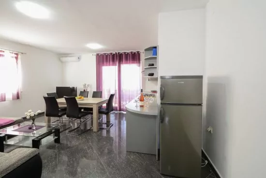 Apartmán Severní Dalmácie - Vodice DA 4107 N4