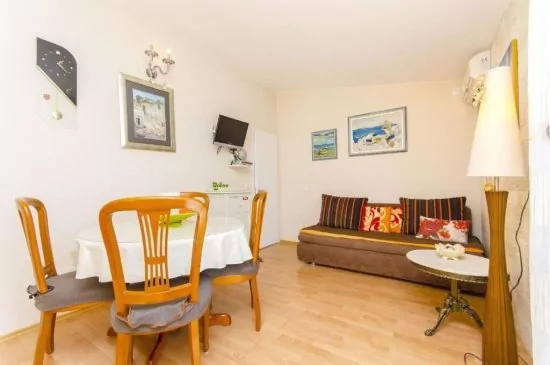 Apartmán Střední Dalmácie - Okrug Gornji DA 3306 N2