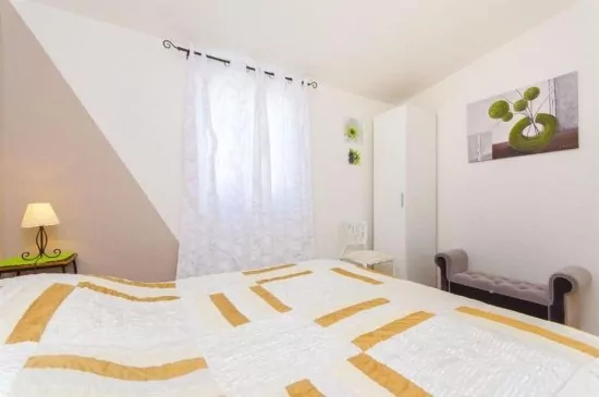 Apartmán Střední Dalmácie - Okrug Gornji DA 3306 N2