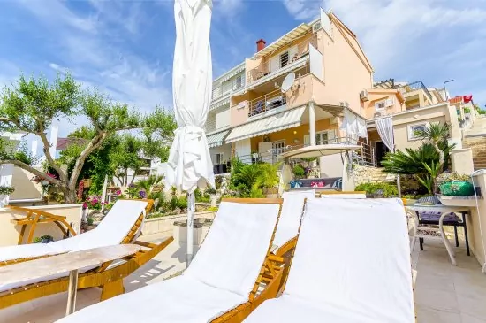 Apartmán Střední Dalmácie - Okrug Gornji DA 3306 N3