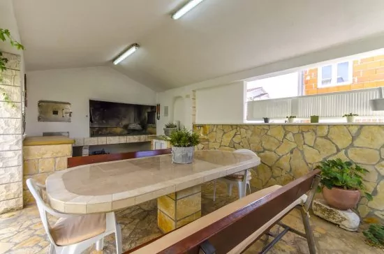 Apartmán Střední Dalmácie - Okrug Gornji DA 3336 N1