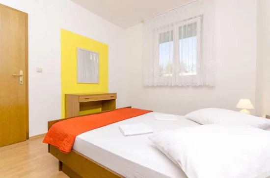 Apartmán Střední Dalmácie - Okrug Gornji DA 3336 N1