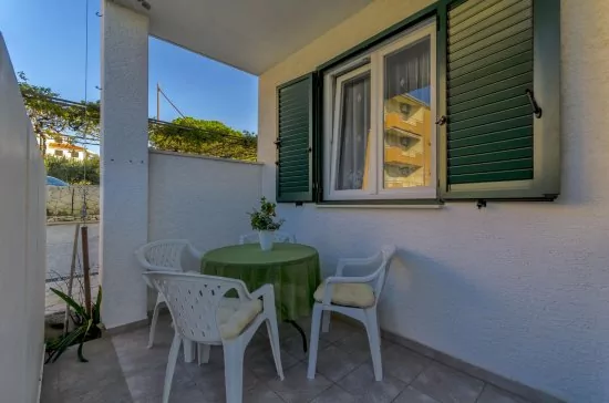 Apartmán Střední Dalmácie - Okrug Gornji DA 3336 N1