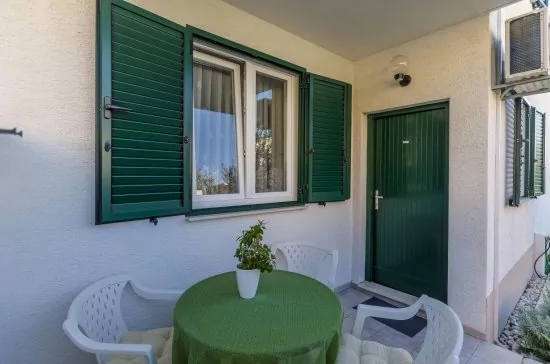 Apartmán Střední Dalmácie - Okrug Gornji DA 3336 N1