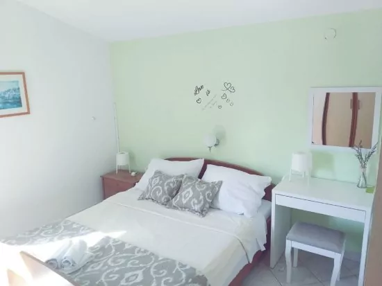 Apartmán Severní Dalmácie - Pakoštane DA 4602 N1