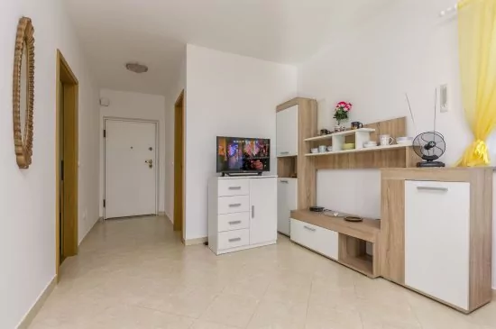 Apartmán Severní Dalmácie - Tribunj (Vodice) DA 4113 N1