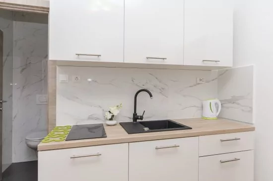 Apartmán Severní Dalmácie - Pirovac DA 4204 N1