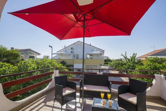 Apartmán Severní Dalmácie - Pirovac DA 4204 N1