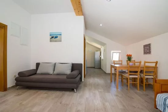 Apartmán Střední Dalmácie - Marina DA 3410 N1