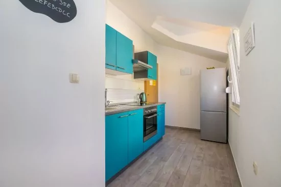 Apartmán Střední Dalmácie - Marina DA 3410 N1