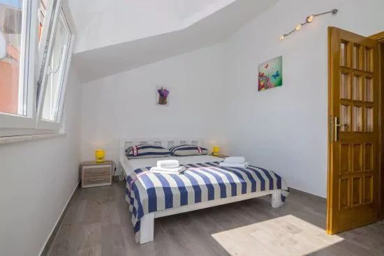 Apartmán Střední Dalmácie - Marina DA 3410 N1