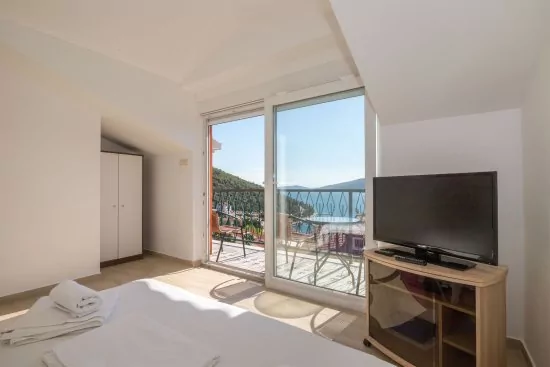 Apartmán Střední Dalmácie - Marina DA 3410 N2