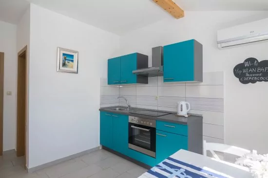 Apartmán Střední Dalmácie - Marina DA 3410 N2