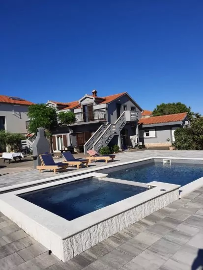 Apartmán Severní Dalmácie - Privlaka DA 5303 N1