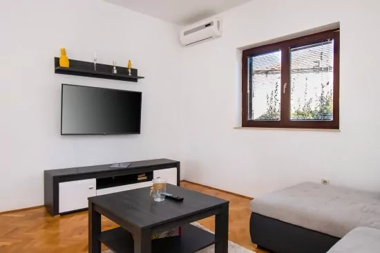 Apartmán Severní Dalmácie - Privlaka DA 5303 N1