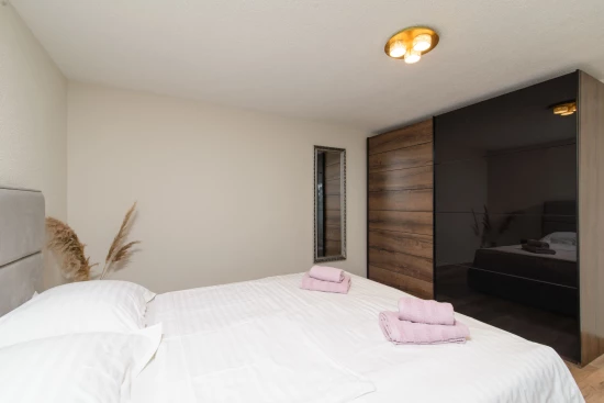 Apartmán Střední Dalmácie - Okrug Gornji DA 3309 N2