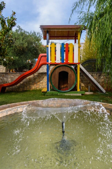 Apartmán Střední Dalmácie - Okrug Gornji DA 3309 N2