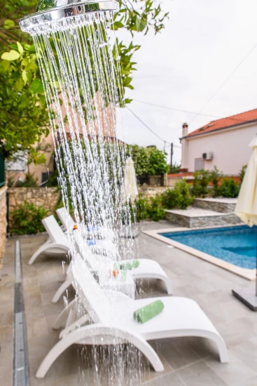 Apartmán Střední Dalmácie - Okrug Gornji DA 3309 N3