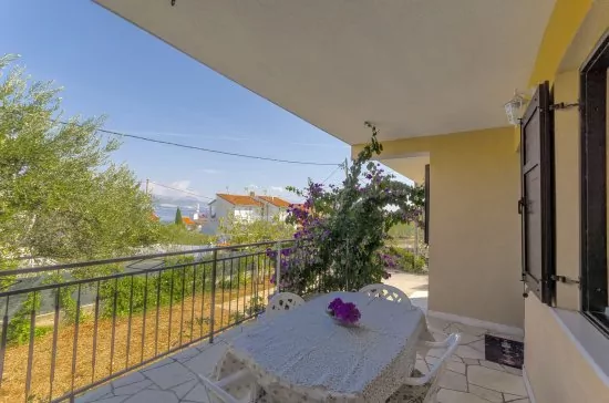 Apartmán Střední Dalmácie - Slatine (Čiovo) DA 3205 N1