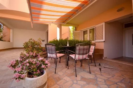 Apartmán Střední Dalmácie - Podstrana DA 2906 N1