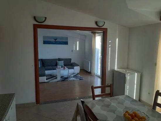 Apartmán Střední Dalmácie - Dugi Rat DA 2801 N1