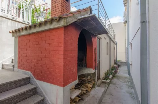 Apartmán Střední Dalmácie - Dugi Rat DA 2801 N1