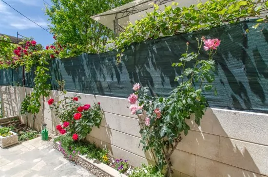 Apartmán Střední Dalmácie - Dugi Rat DA 2801 N1