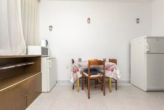 Apartmánový pokoj Střední Dalmácie - Brela DA 2205 N1