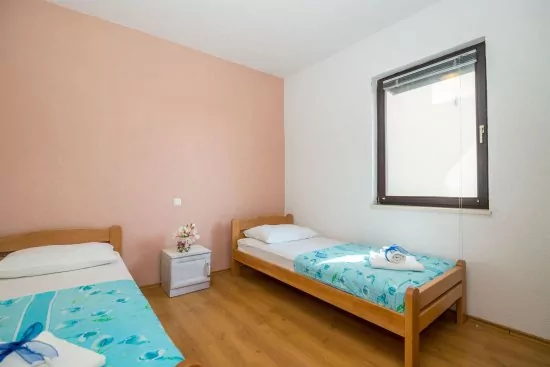 Apartmán Střední Dalmácie - Pisak DA 2307 N1