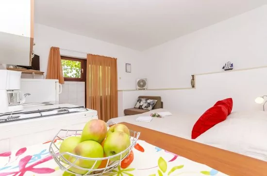 Apartmán Střední Dalmácie - Okrug Donji DA 3311 N1