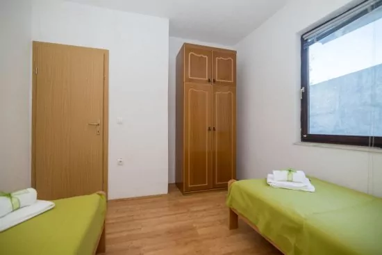 Apartmán Střední Dalmácie - Pisak DA 2307 N2