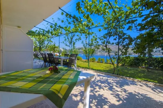 Apartmán Střední Dalmácie - Okrug Donji DA 3311 N2