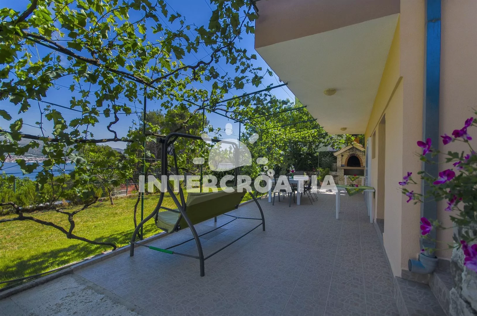 Apartmán Střední Dalmácie - Okrug Donji DA 3311 N2