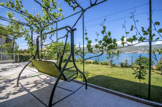 Apartmán Střední Dalmácie - Okrug Donji DA 3311 N2