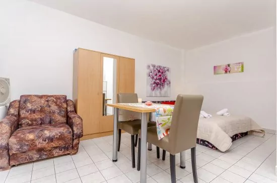 Apartmán Střední Dalmácie - Okrug Donji DA 3311 N2